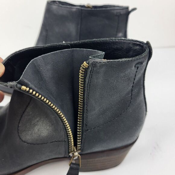 Lucky Brand Ankle Booties Size 7.5 - Picture 4 of 14